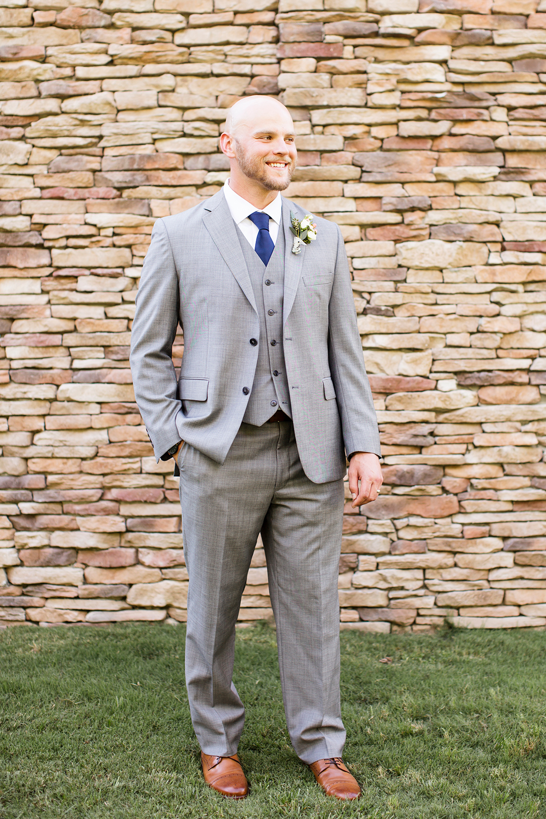 Brooke  Stevens Wedding at Ashton Creek Vineyard - Image Property of www.j-dphoto.com