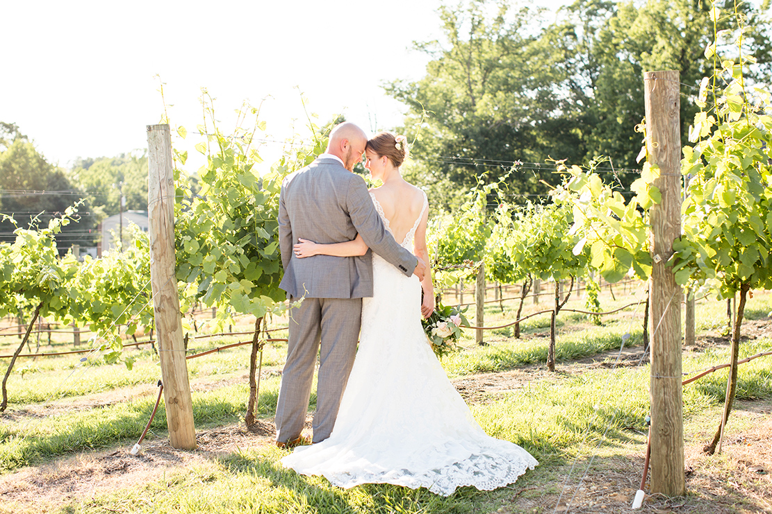 Brooke  Stevens Wedding at Ashton Creek Vineyard - Image Property of www.j-dphoto.com