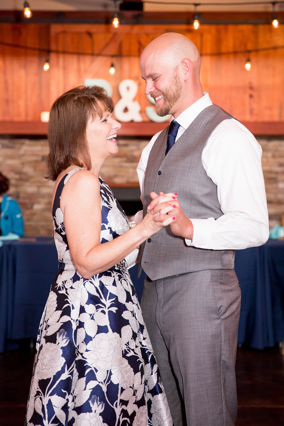 Brooke  Stevens Wedding at Ashton Creek Vineyard - Image Property of www.j-dphoto.com