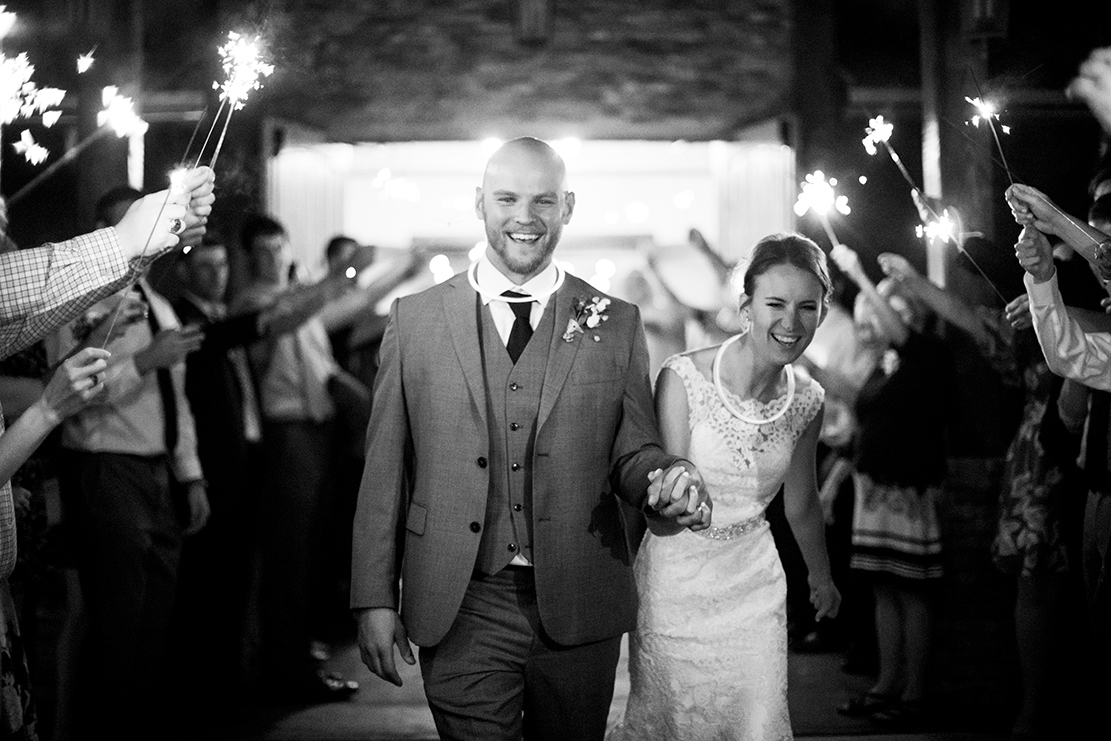 Best Wedding Moments of 2017 - Image Property of www.j-dphoto.com