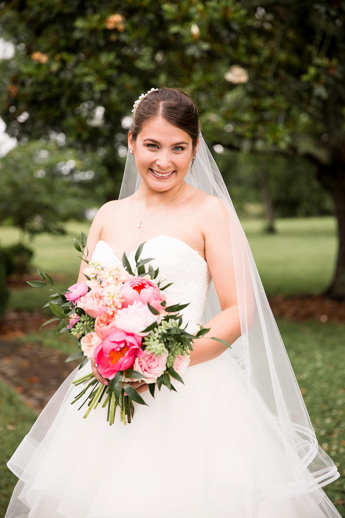 Sarah and Joshs Wedding at The Inn at Warner Hall - Image Property of www.j-dphoto.com