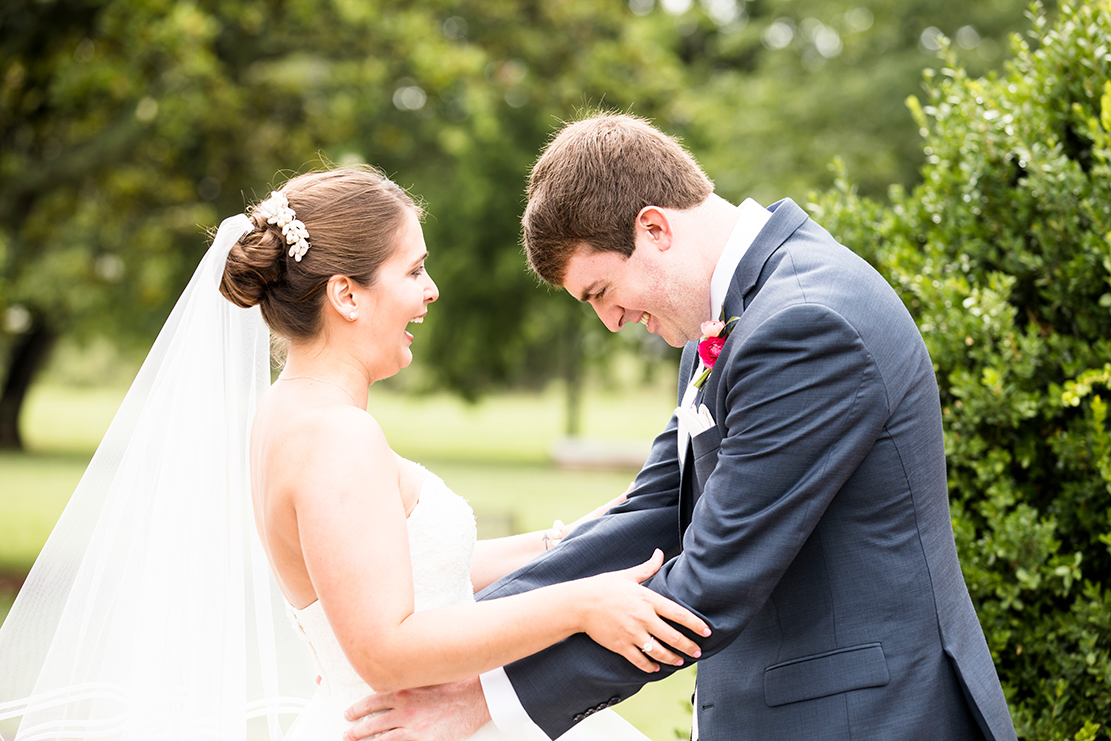 Sarah and Joshs Wedding at The Inn at Warner Hall - Image Property of www.j-dphoto.com