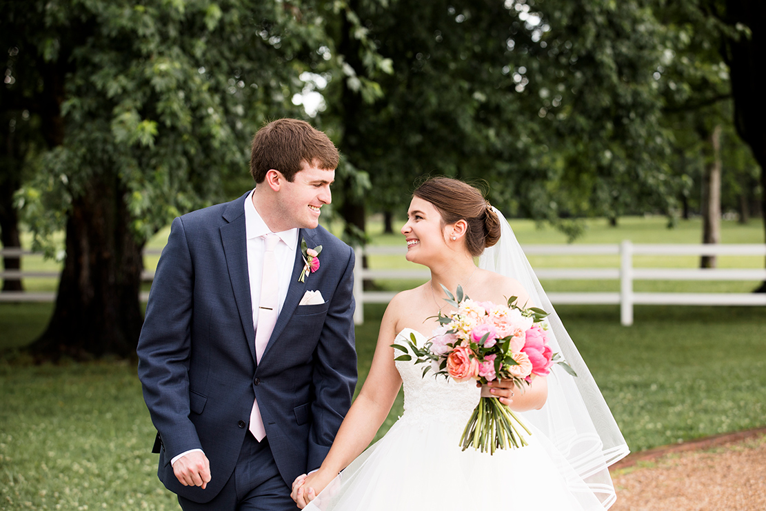 Sarah and Joshs Wedding at The Inn at Warner Hall - Image Property of www.j-dphoto.com
