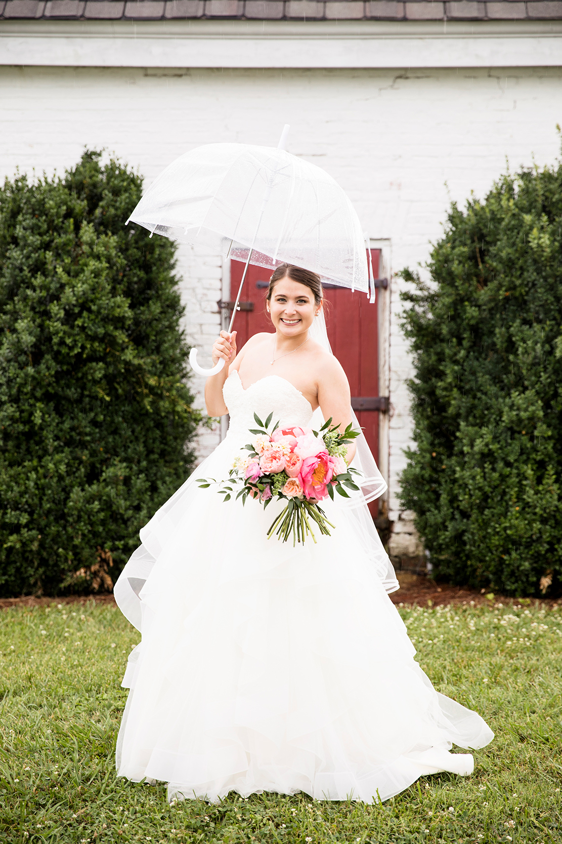 Sarah and Joshs Wedding at The Inn at Warner Hall - Image Property of www.j-dphoto.com