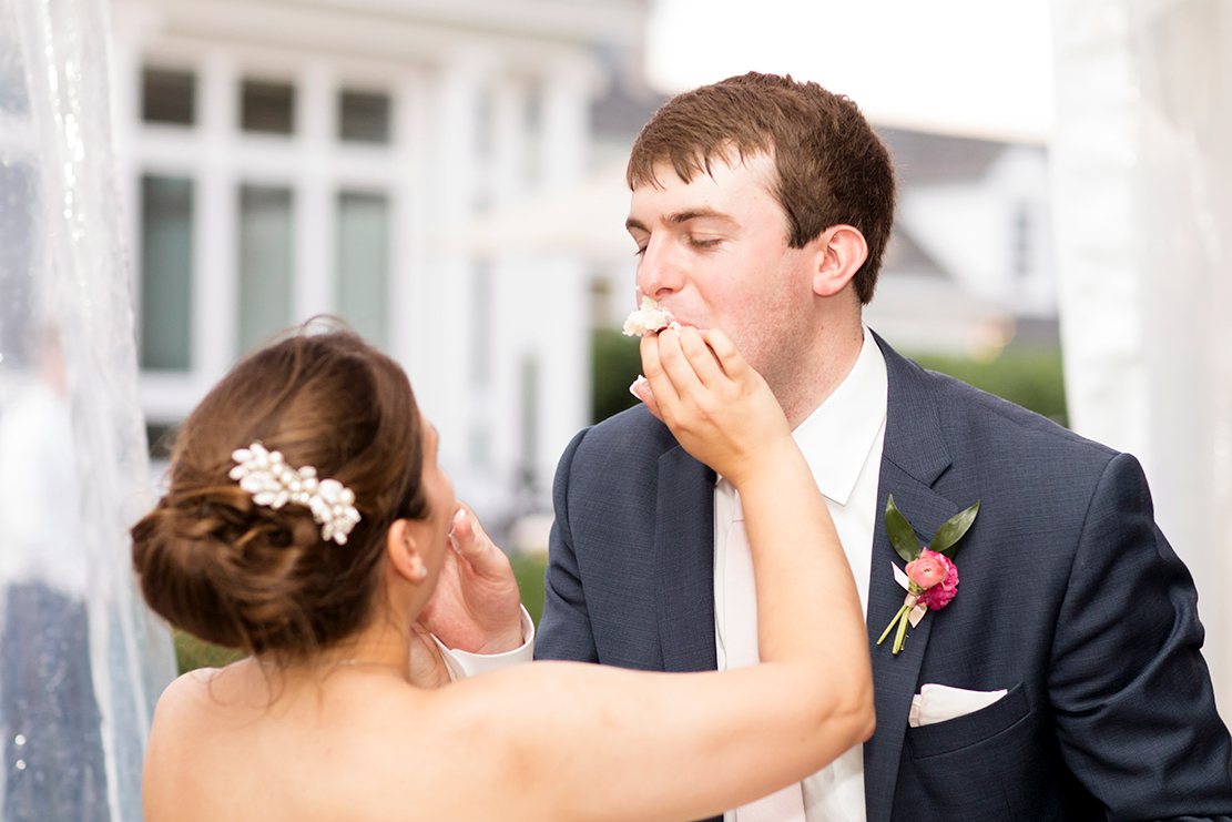 Sarah and Joshs Wedding at The Inn at Warner Hall - Image Property of www.j-dphoto.com