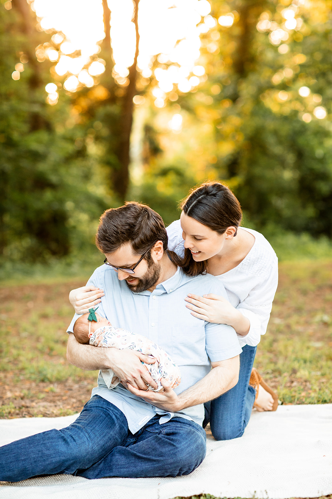 Outdoor Newborn Photos with the Turk Family - Image Property of www.j-dphoto.com