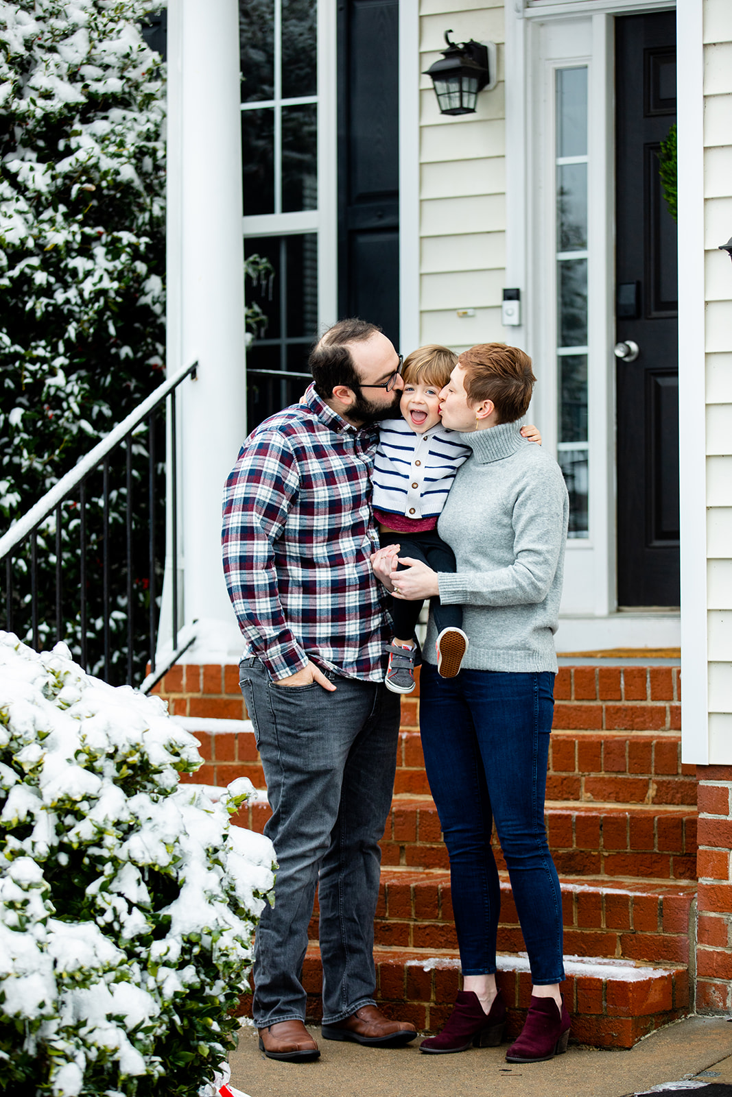 Snowy Valentines Day Front Porch Sessions - Image Property of www.j-dphoto.com